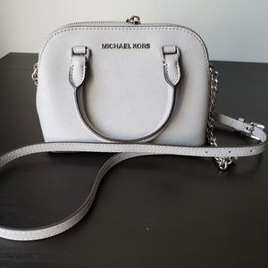 Michael Kors cindy crossbody